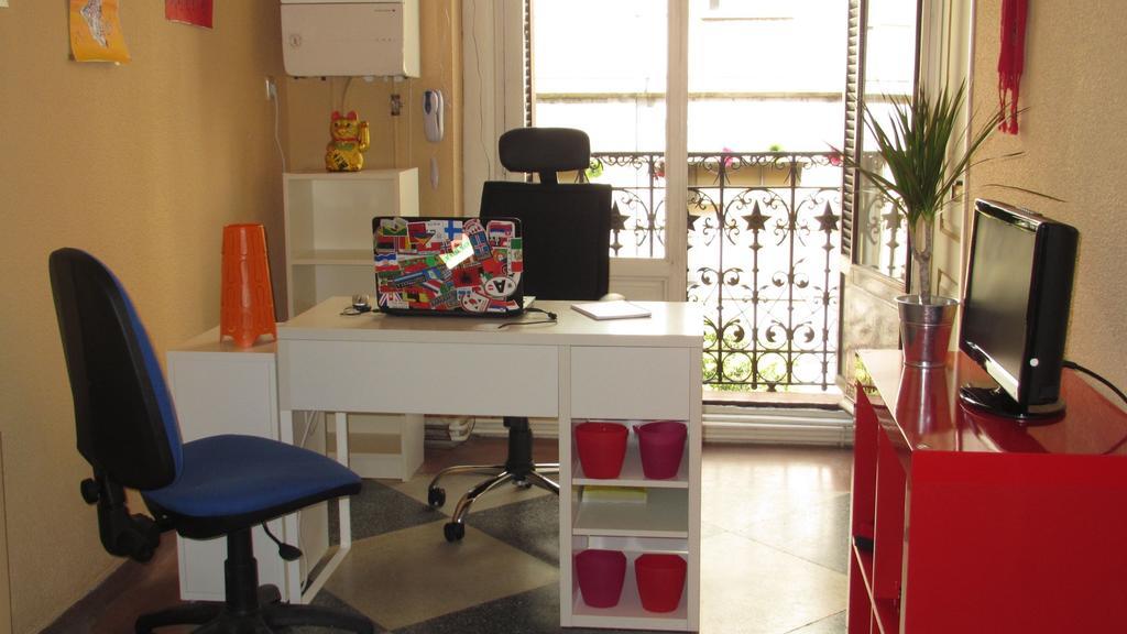 San Juan Hostel Madrid Esterno foto